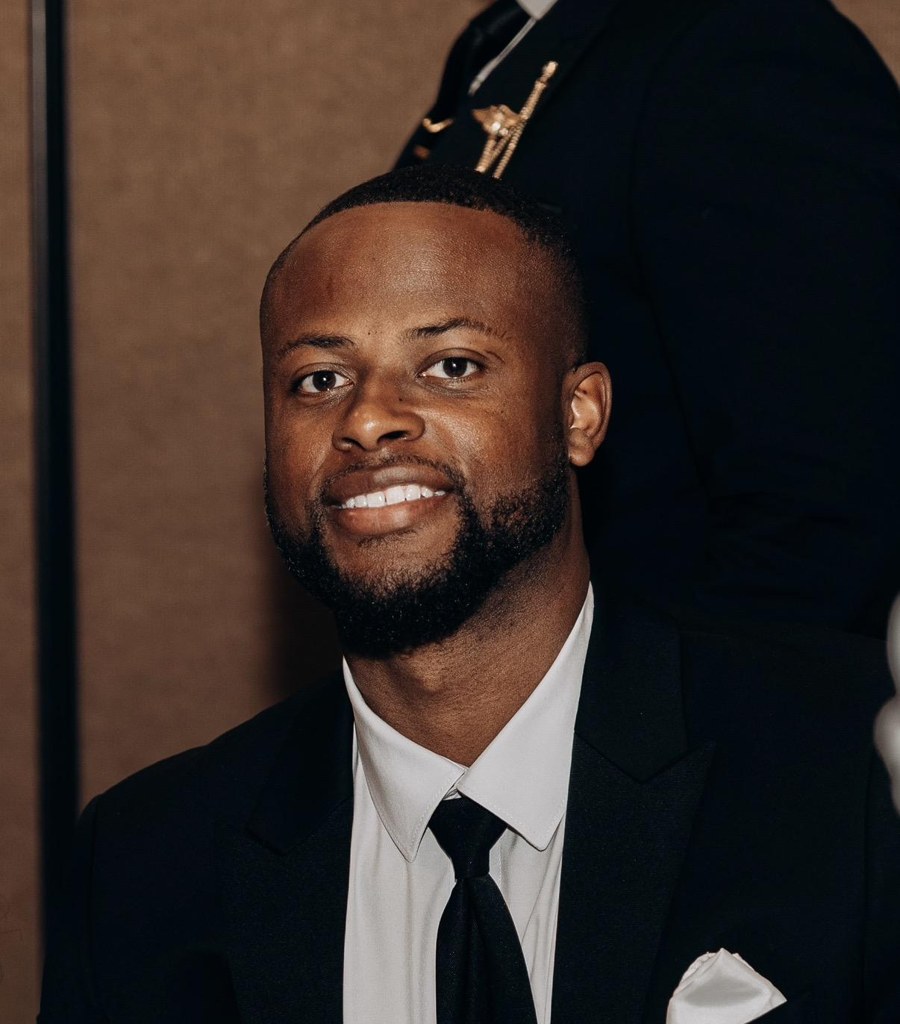Derrick Malone Jr.